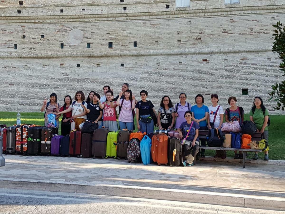 Domus Pacis Santa Chiara Casa Per Ferie Hotel Лорето Екстериор снимка